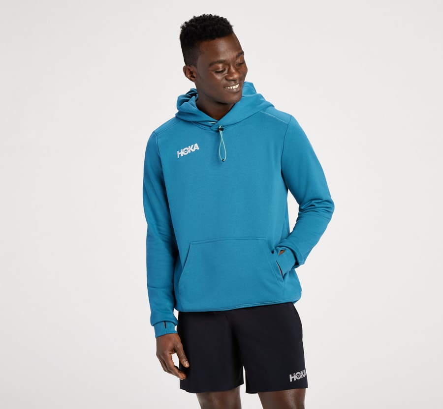 HOKA ONE ONE ホカ ロゴ ショート丈 プルオーバー パーカー HOKA ONE ONE(ホカ オネオネ)」パフォーマンスウェアに秋冬新作