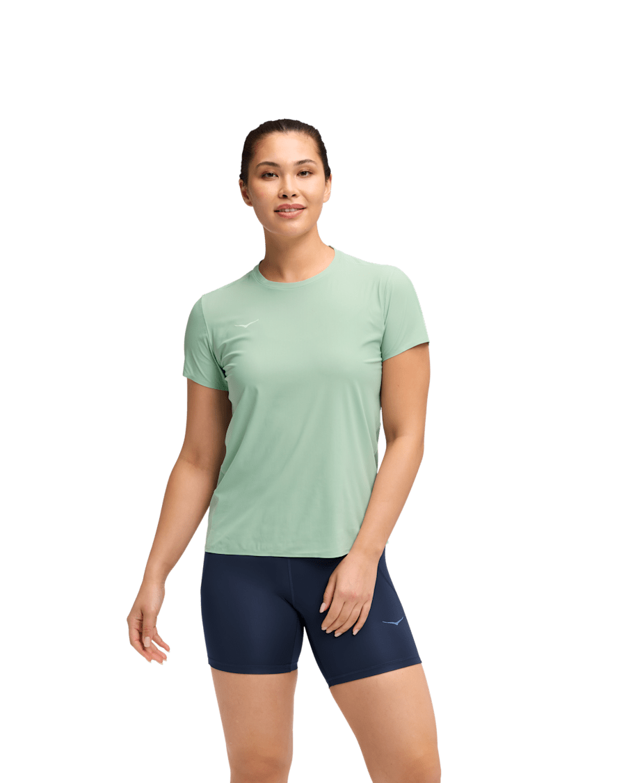 HOKA®公式サイト【エアロライト ショート スリーブ 2.0|AIROLITE