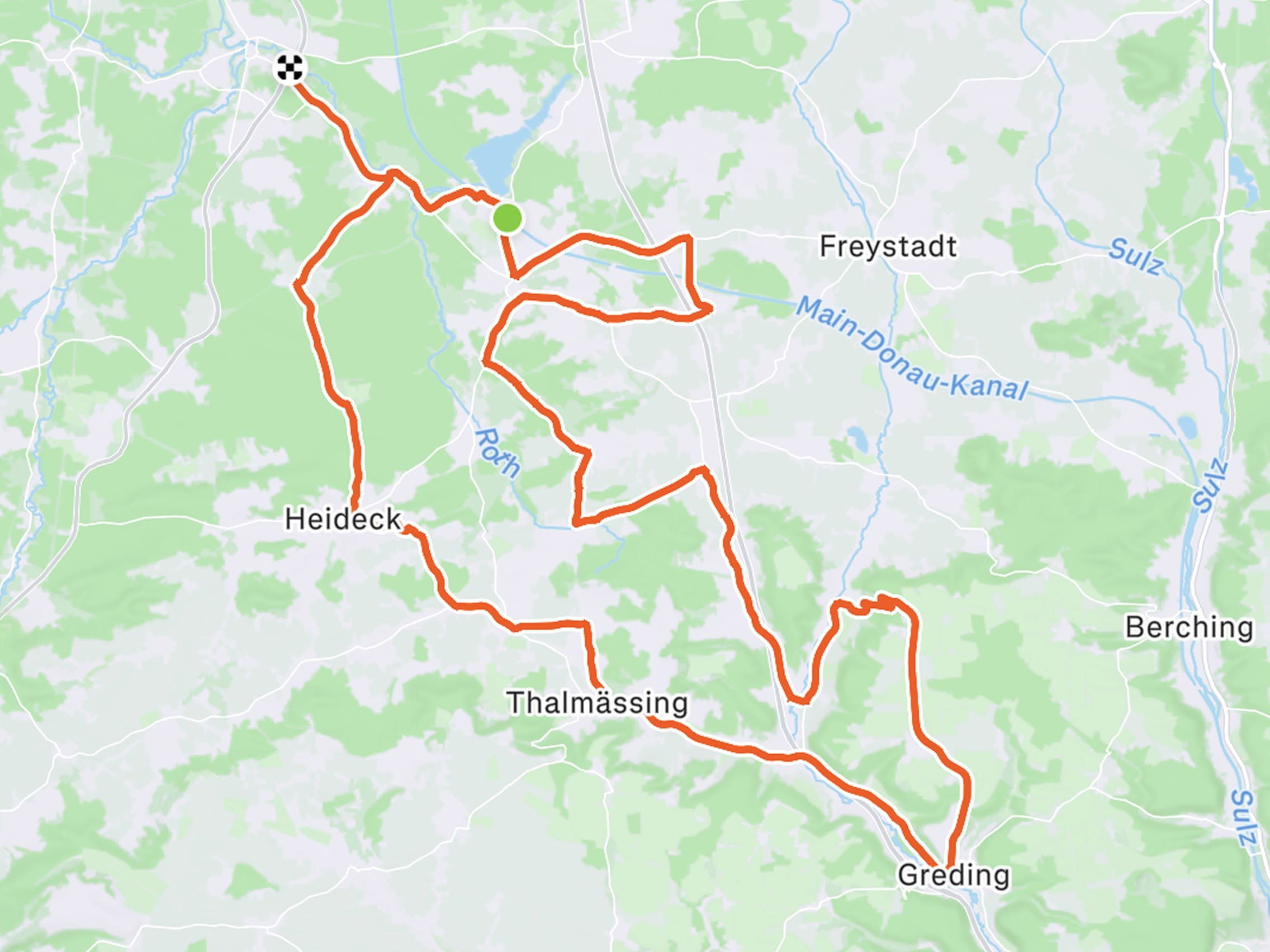 Map displays a red route, start/end marker, green dot, and named towns and rivers.