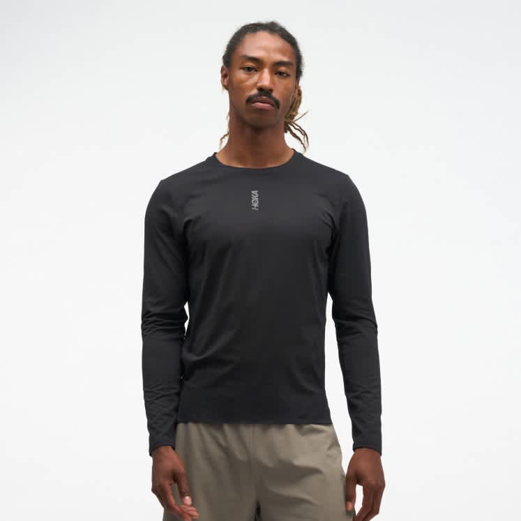 アパレル |パフォーマンスウェア】HOKA® 公式サイト（ホカオネオネ™）