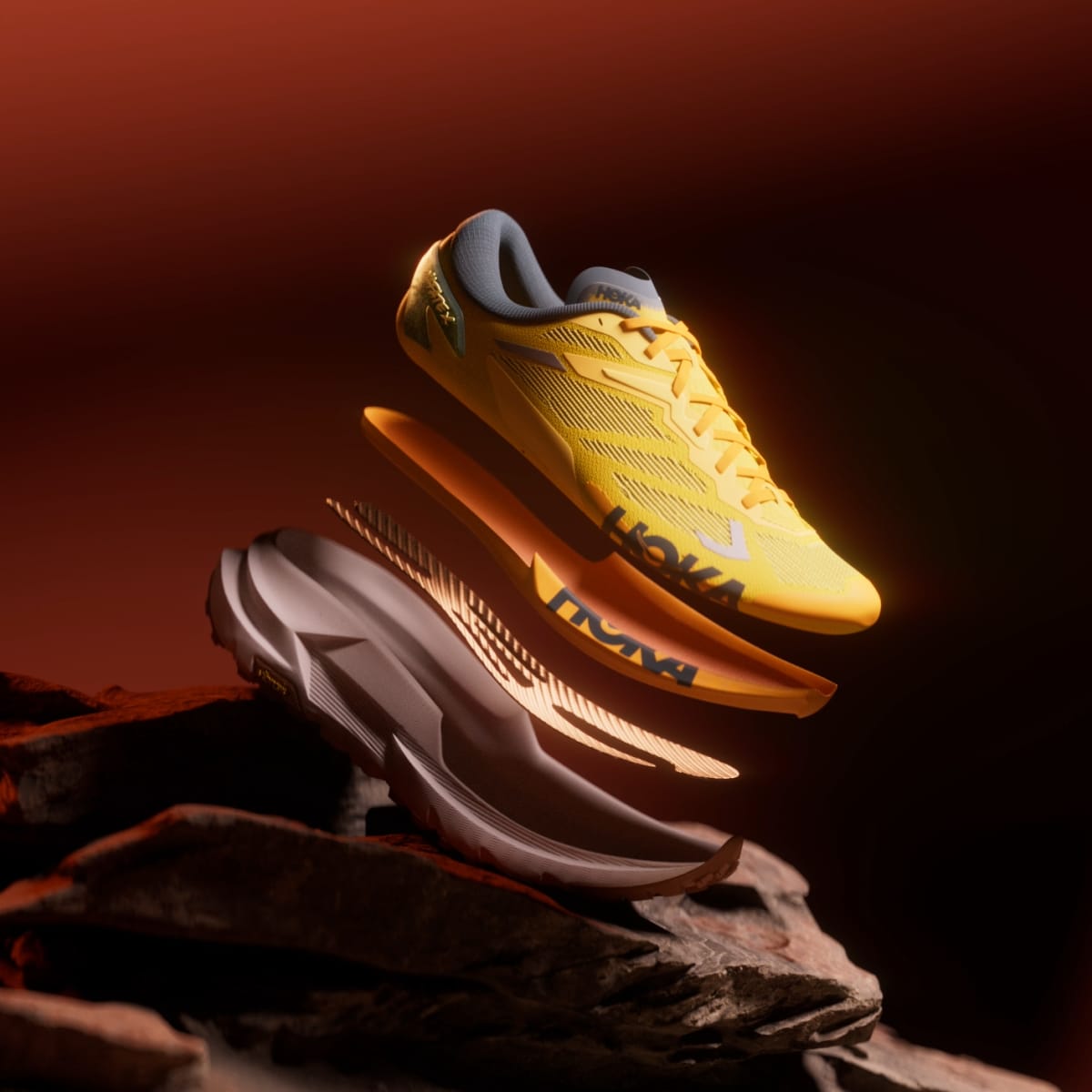 今年の新作から定番まで！ HOKA® 公式サイト【テクノロジー】ホカオネオネ™ 陸上用シャツ