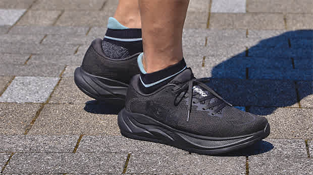ランニングシューズ｜メンズ】HOKA® 公式サイト（ホカオネオネ™）