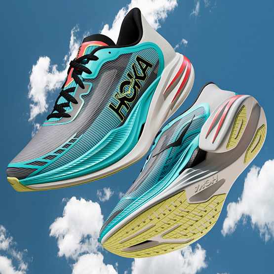 新しいエルメス ブラック（黒）シューズ・スニーカー・ウェア 】HOKA® 公式 靴