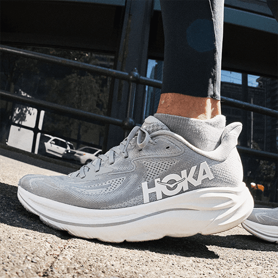 ブラック（黒）シューズ・スニーカー・ウェア 】HOKA® 公式