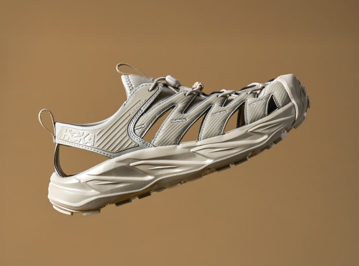 リカバリーサンダル｜メンズ】HOKA® 公式サイト（ホカオネオネ™）