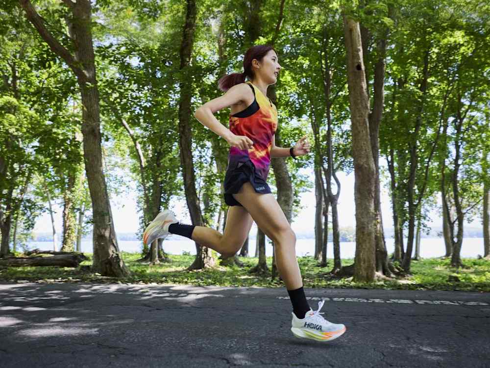 HOKAが北川星瑠選手とアスリート契約を締結