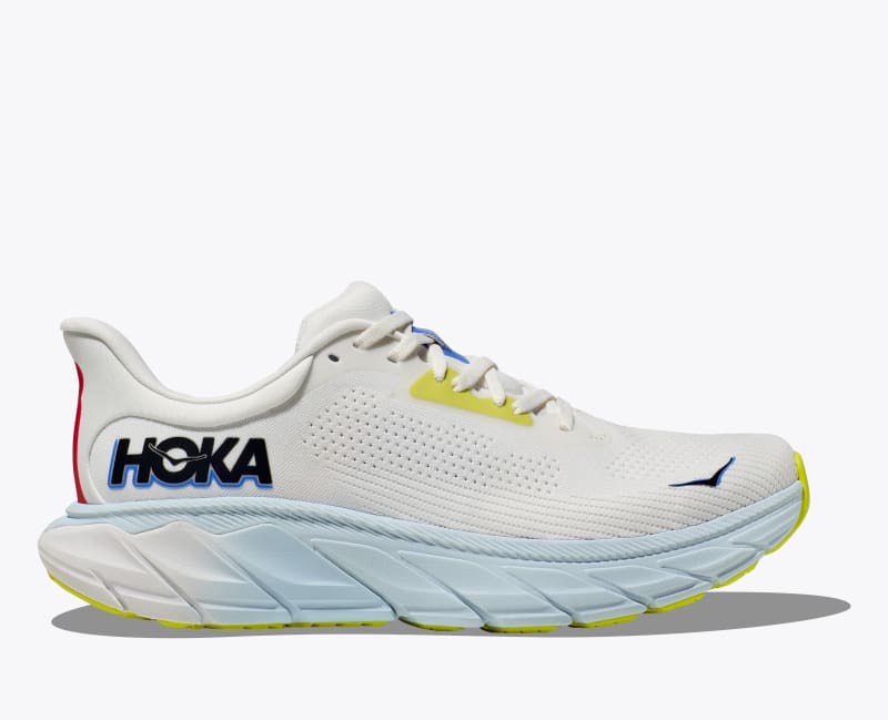 HOKA Men's Arahi 7 Shoes in Blanc De Blanc/Virtual Blue, Size 10.5