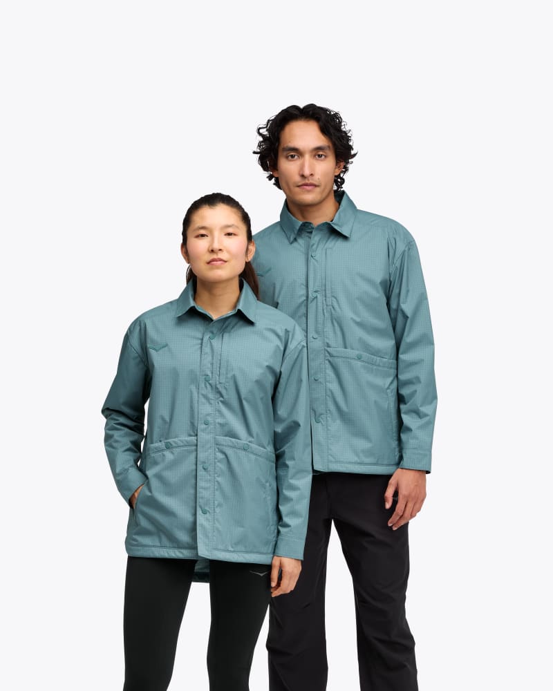 HOKA Outtrail Shirt Jacket in Mountain Fog, Size Large