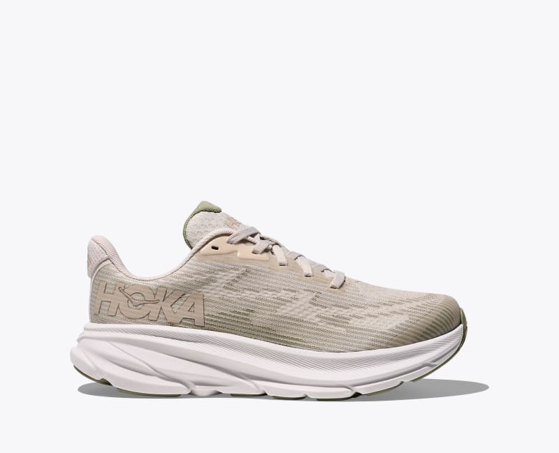 HOKA Clifton 9 Shoes in Stucco/Sea Moss, Size 4Y