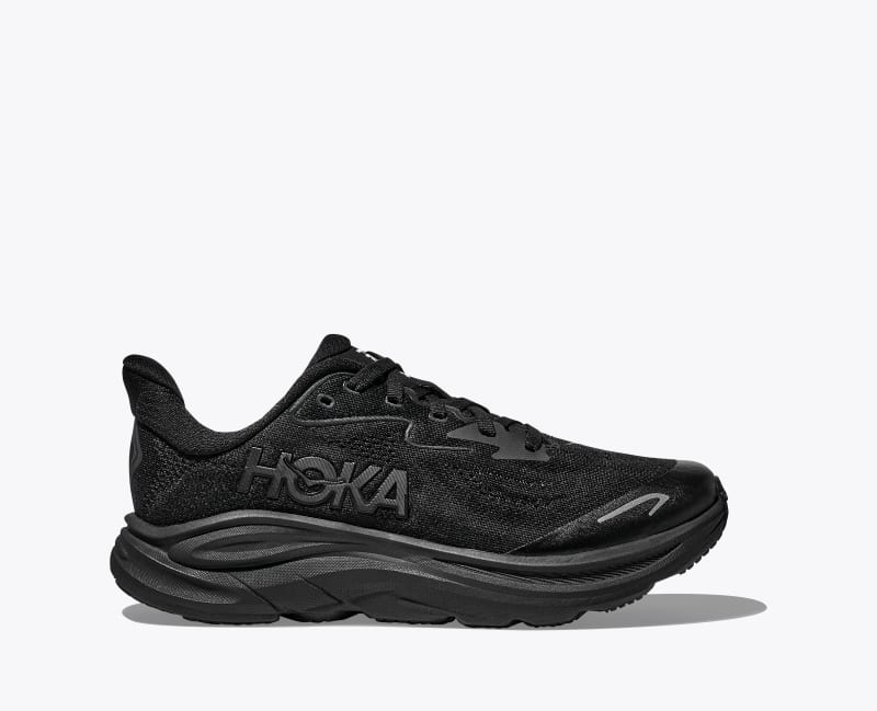 HOKA Clifton 10 Shoes in Black/Black, Size 3.5Y