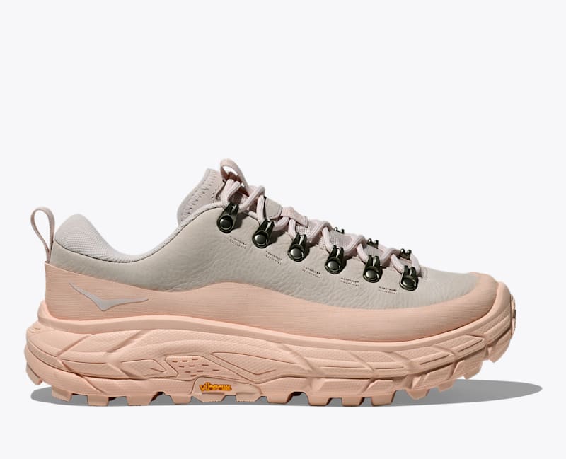 HOKA Tor Summit Shoes in Rose Cream/Tangerine Glow, Size M 4.5/W 5.5