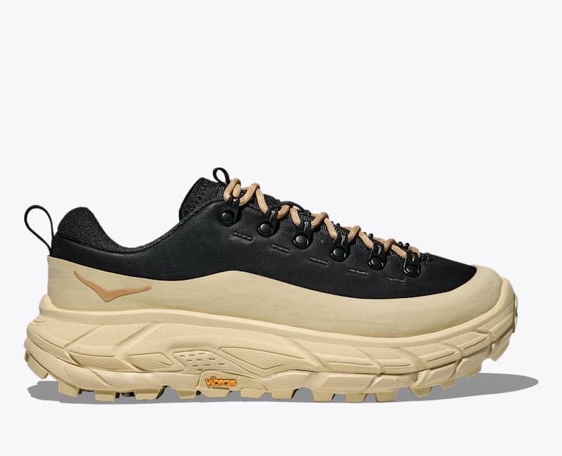 HOKA Tor Summit Shoes in Black/Pampas Grass, Size M 6.5/W 7.5