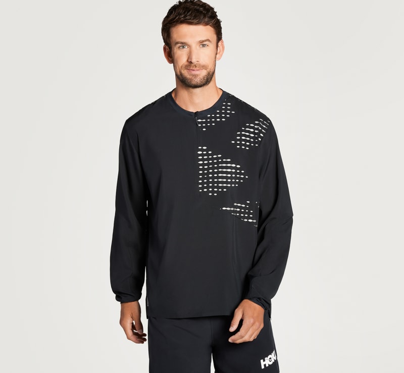 HOKA 1/2 glidelås wind shell i svart, størrelse: XL