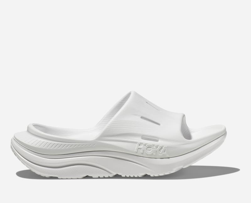 HOKA Ora Recovery Slide 3 sko i hvit, størrelse: M41 1/3/ W42 2/3
