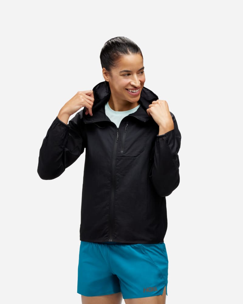 HOKA Women's Skyflow Jacket in Black, Size Large