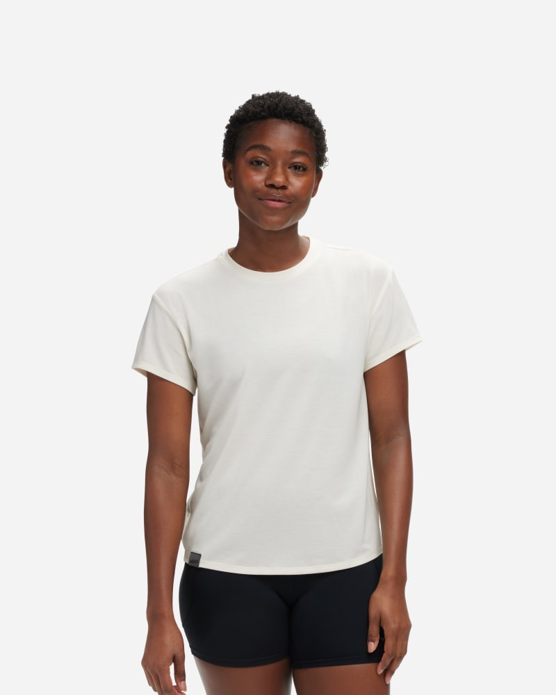 HOKA Women's Essential T-Shirt in Eggnog, Size XL