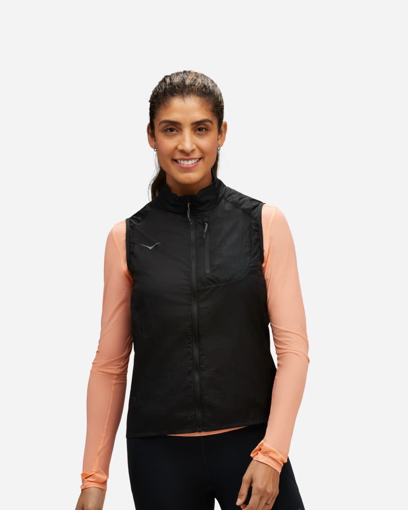 HOKA women's Skyflow Vest in black, size xl til dame i svart, størrelse: XL