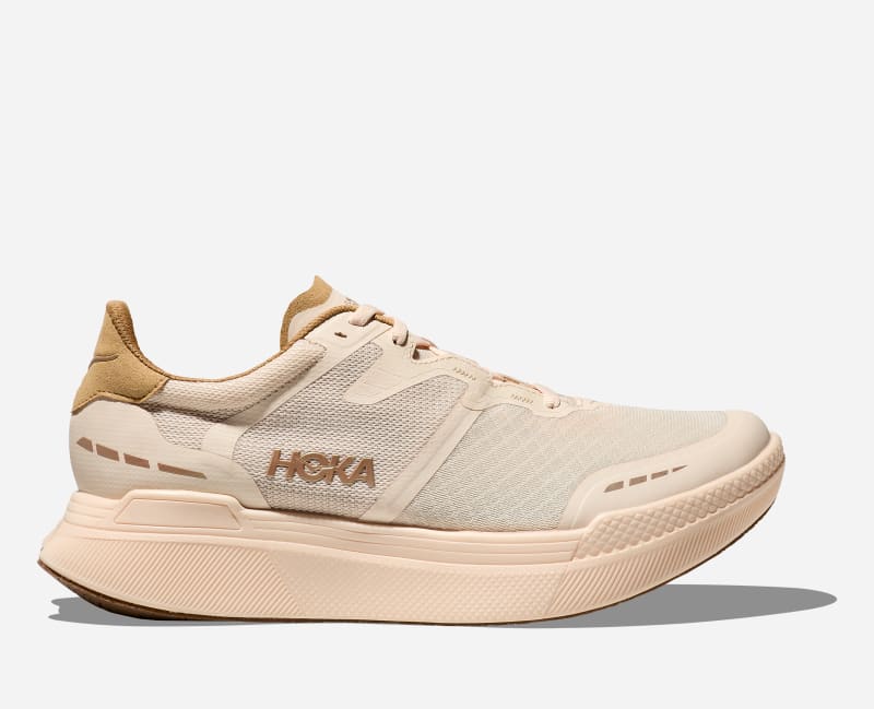 HOKA Transport X Shoes in Vanilla/Wheat, Size 40 2/3