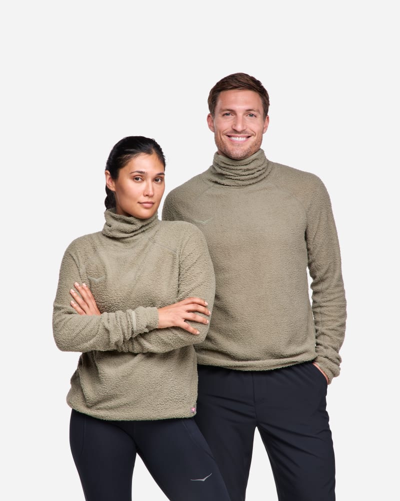 HOKA Couche intermédiaire thermique Basecamp en Olive Haze Taille M | T-Shirts À Manches Longues
