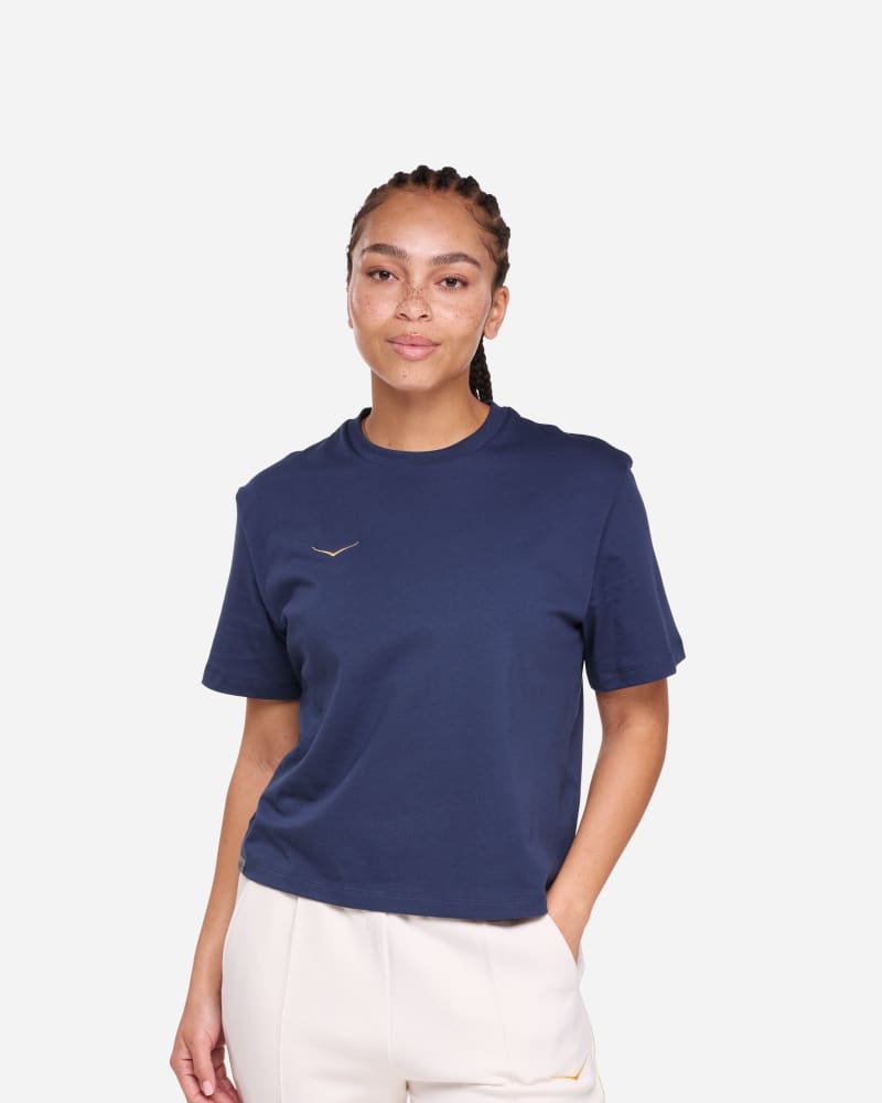 Team HOKA Women's Graphic T-Shirt in Varsity Navy, Size Large