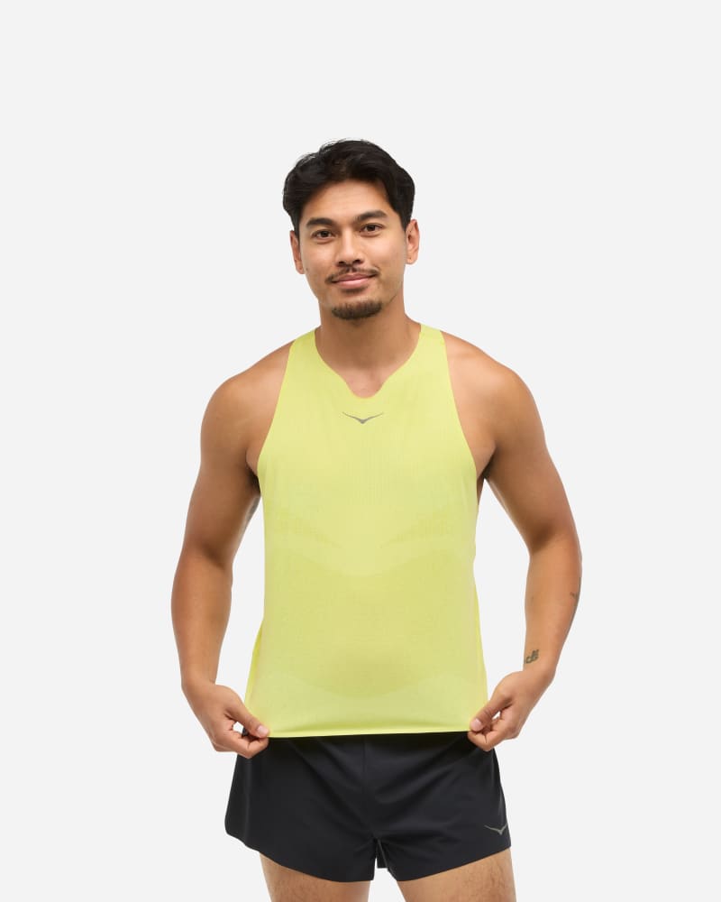 HOKA Race Day-singlet voor Heren in Hoka Citrus, maat XL | Shirts Met Korte Mouwen
