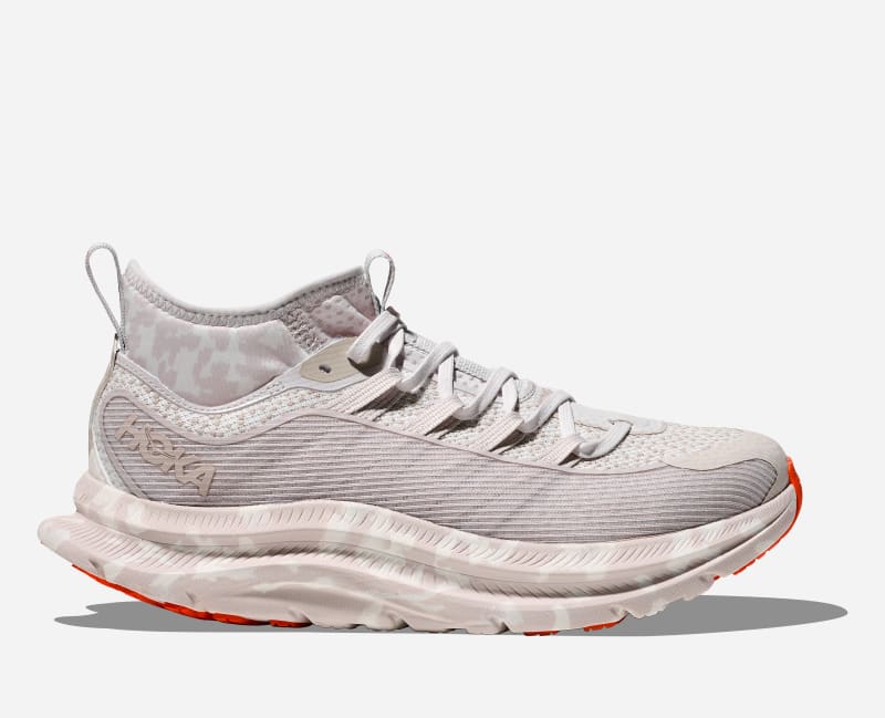HOKA Kawana Mid Studio Proba Shoes in White Sand/Tangerine Tango, Size 42