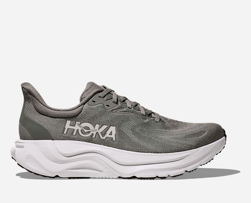 HOKA Men's Arahi 8 Shoes in Asteroid/Silver, Size 11