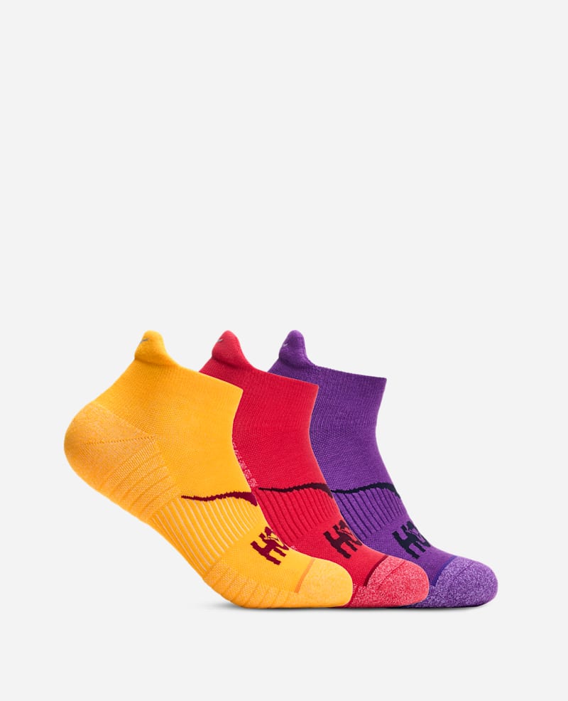 HOKA No-Show Run Sock 3-Pack in Egg Yolk/Cerise/Virtual Violet, Size Large