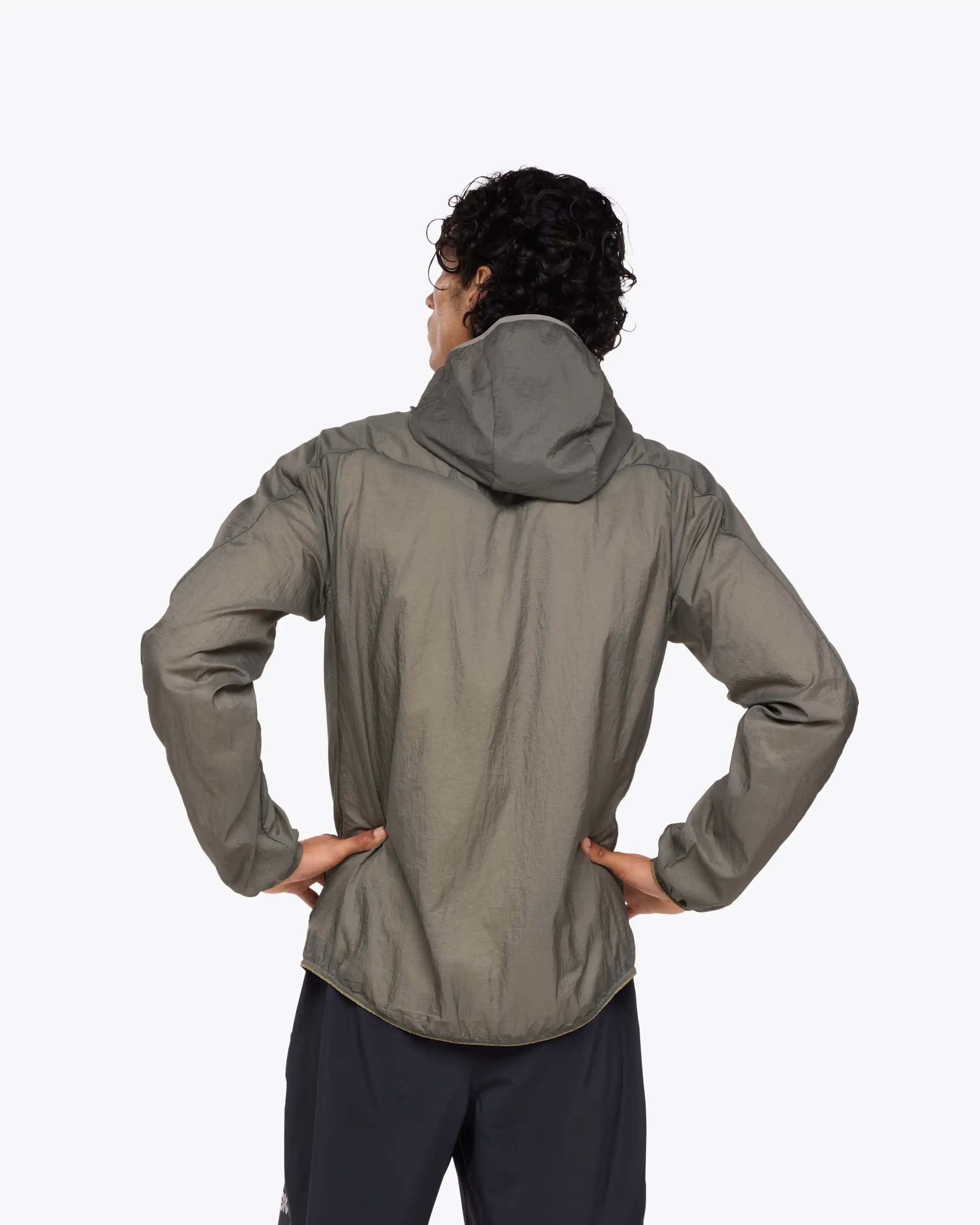 ウォーキング・ランニングウェア Hoka skyflow jacket HOKA Skyflow Jacket for Men | HOKA® SE