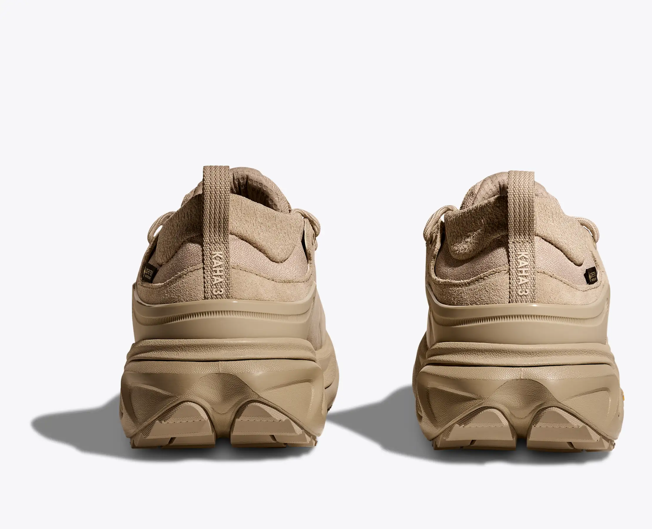 新品未使用raw life factory鉄土 KING　SMOKE GOLD3 HOKA ONE ONE® Kaha 3 Low GTX for Men | HOKA ONE ONE®