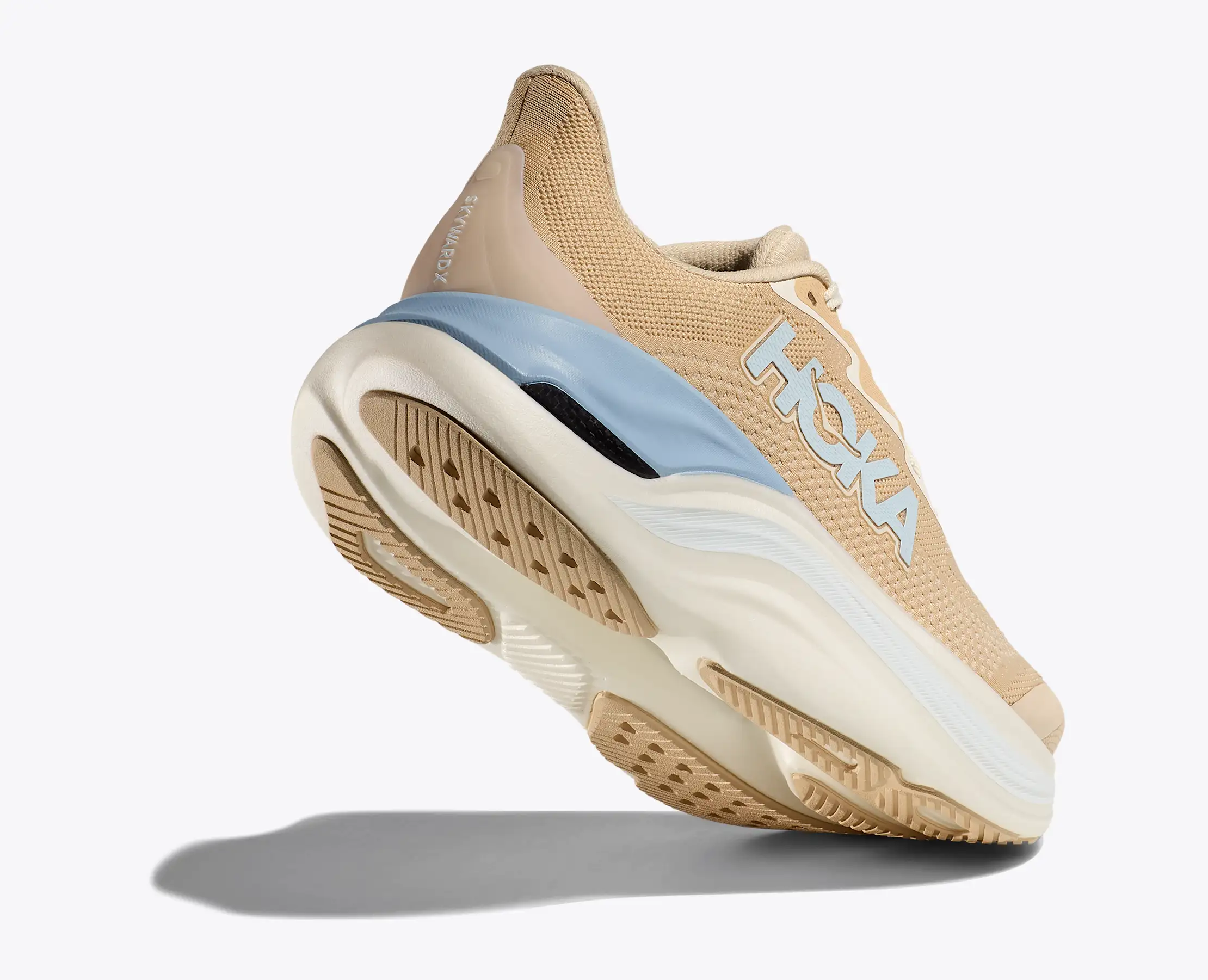 hoka carbon fiber plate