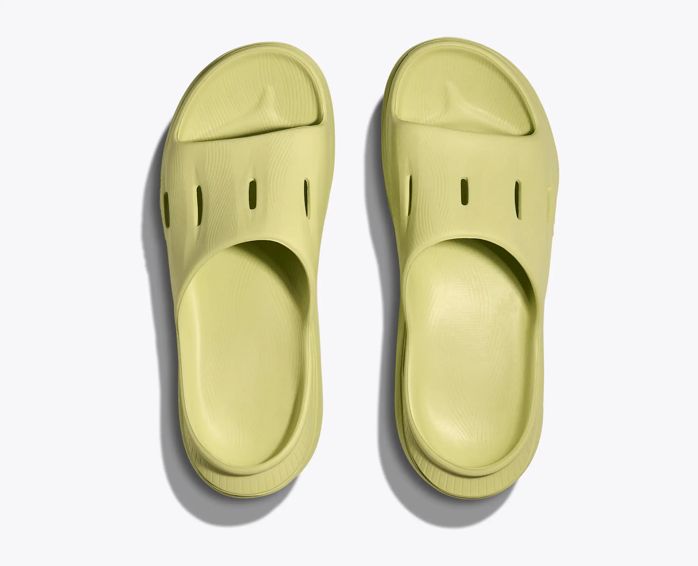 HOKA／ORA RECOVERY SLIDE 3／25cm／リカバリーサンダル HOKA®公式サイト【オラ リカバリー スライド 3|ORA RECOVERY