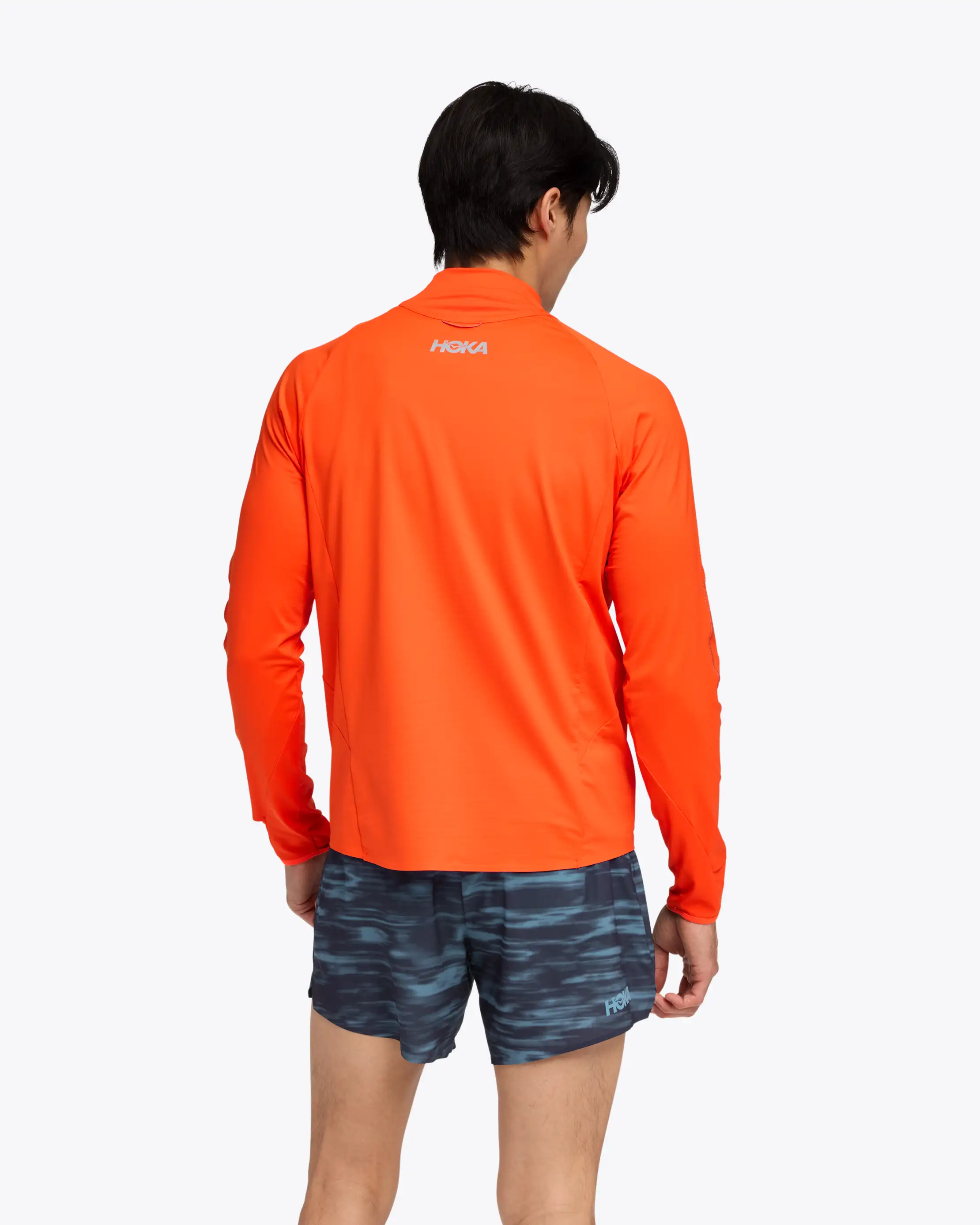【羽衣】 HOKA GlideTech Quarter Zip for Men | HOKA® AL