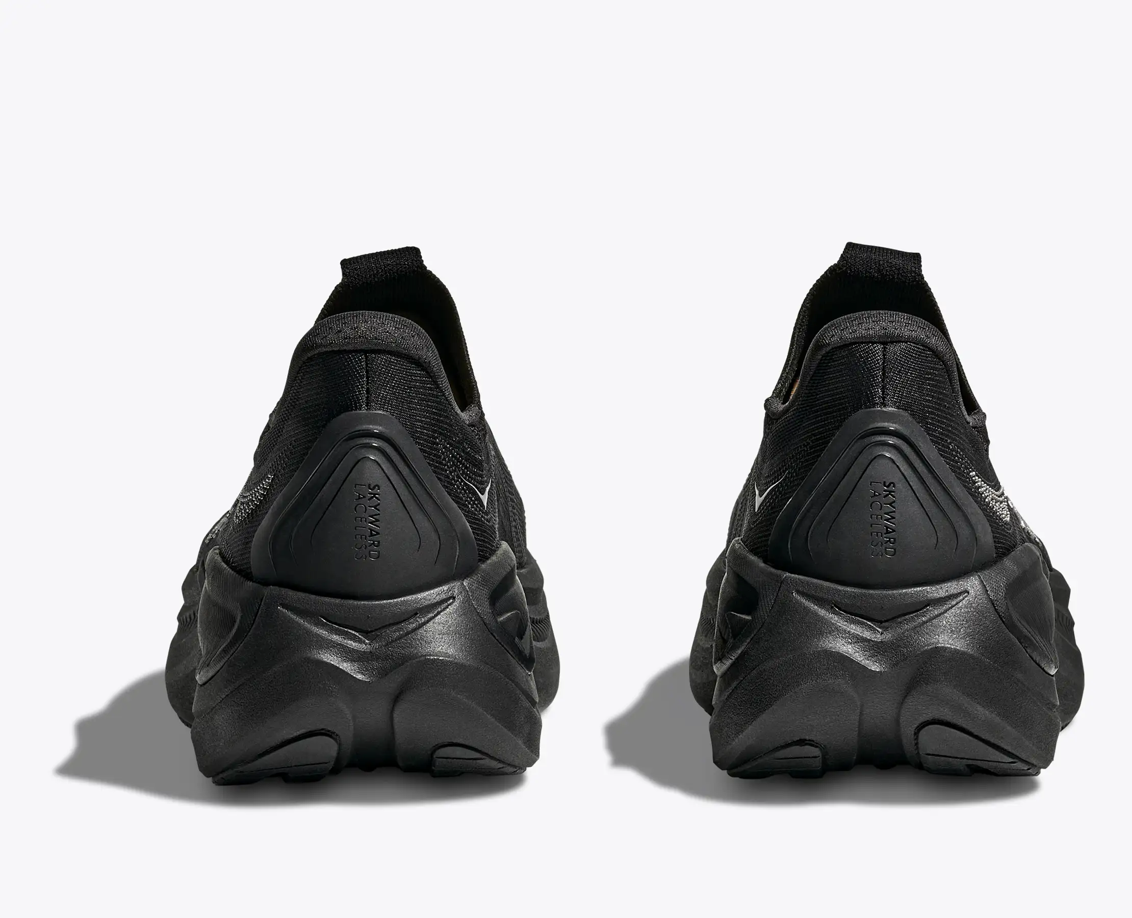 [美品] HOKA SKYWARD LACELESS ブラック　27.0 HOKA ONE ONE® Skyward Laceless for Men | HOKA ONE ONE®