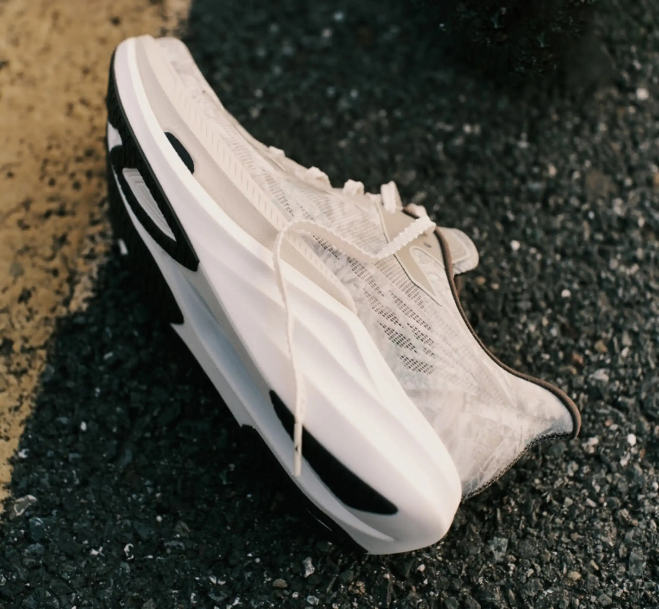 HOKA Rocket X 3 John Elliott | HOKA® NO