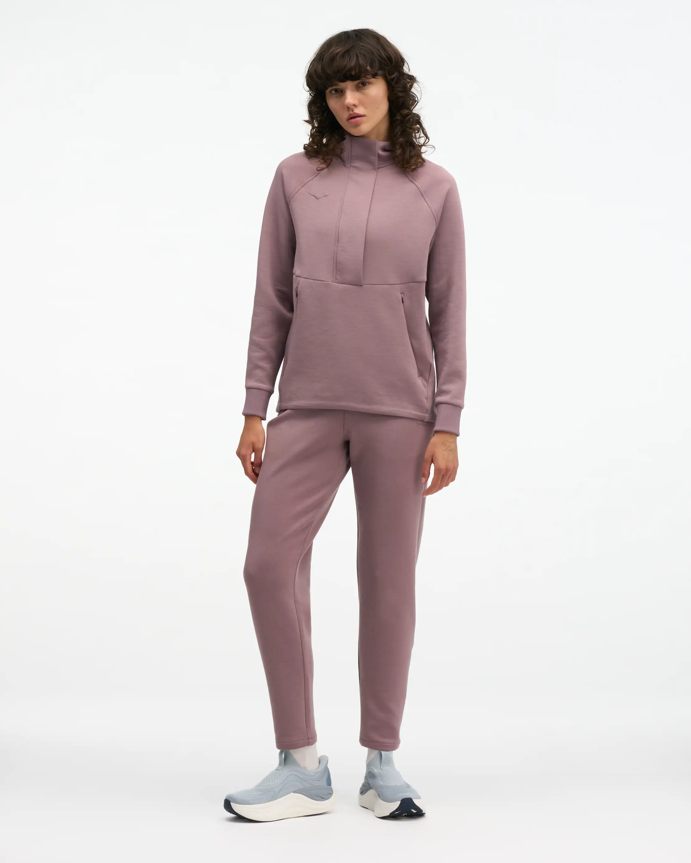 HOKA ONE ONE® Essential Recovery Hoodie for Women | HOKA ONE ONE®