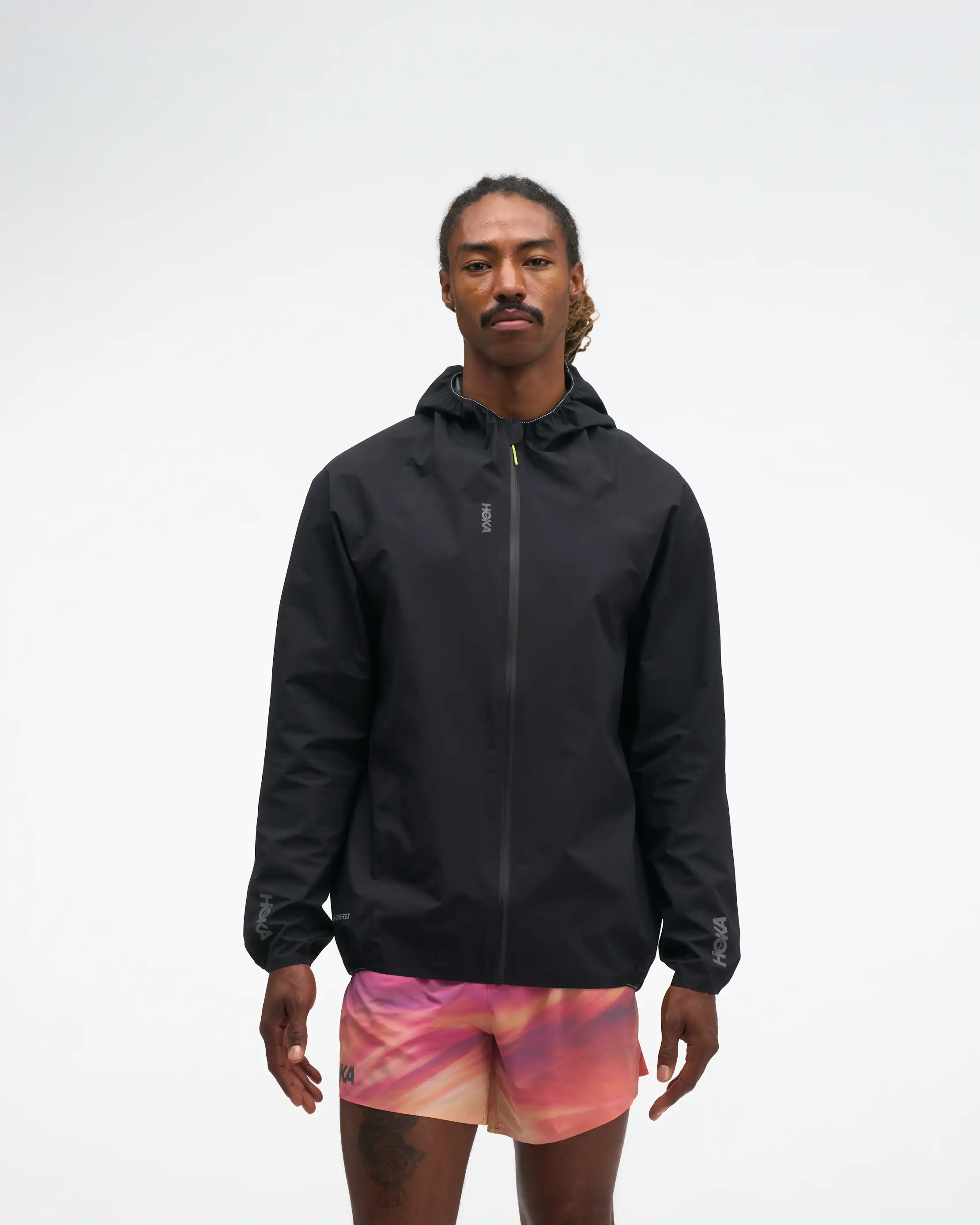 HOKA SkyBreeze Waterproof Jacket GORE-TEX for Men | HOKA® MD HOKA SkyBreeze Waterproof Jacket GORE-TEX for Men | HOKA® MD