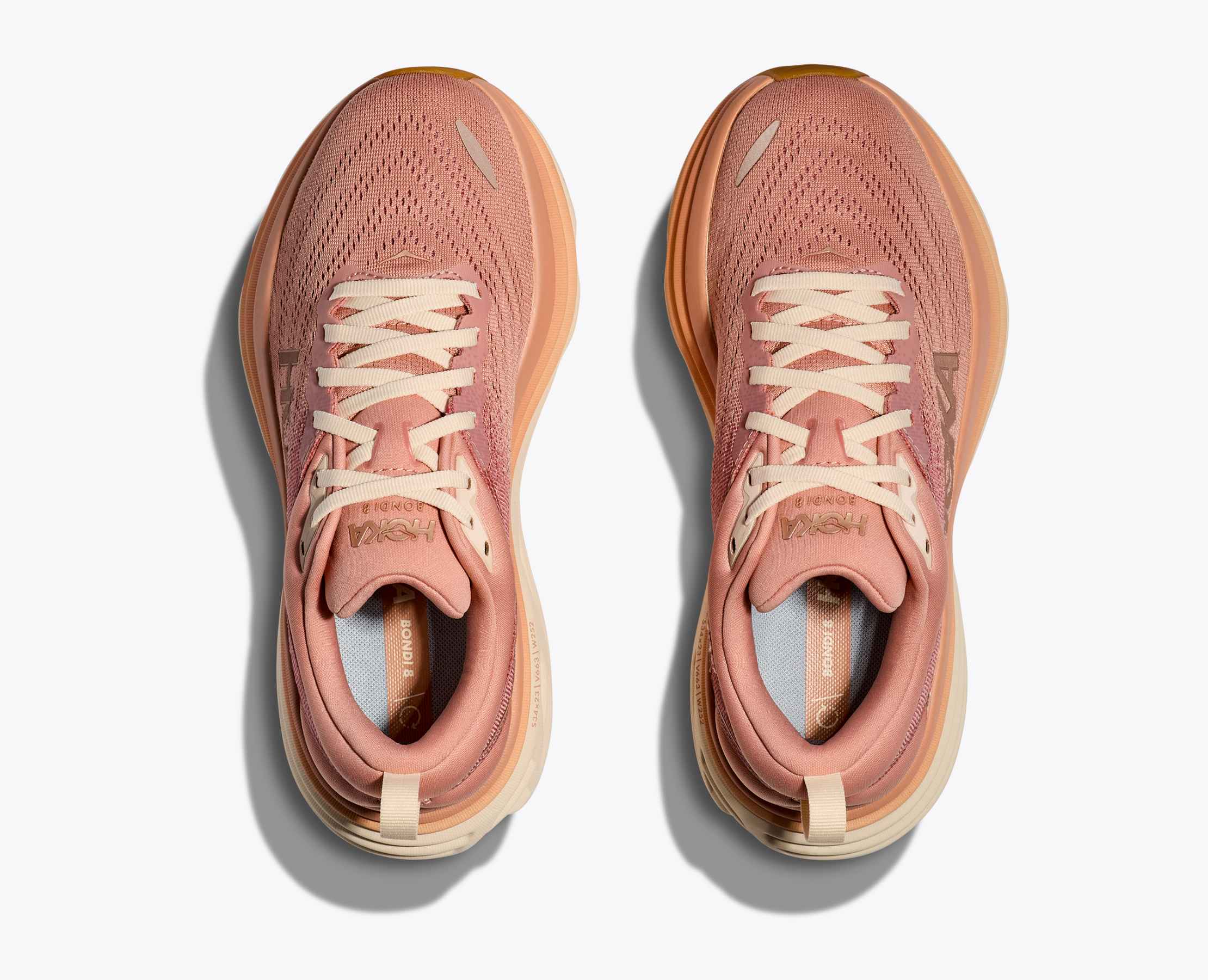 ボンド Bondi 8 Max Cushioned Road Running Shoe | HOKA®