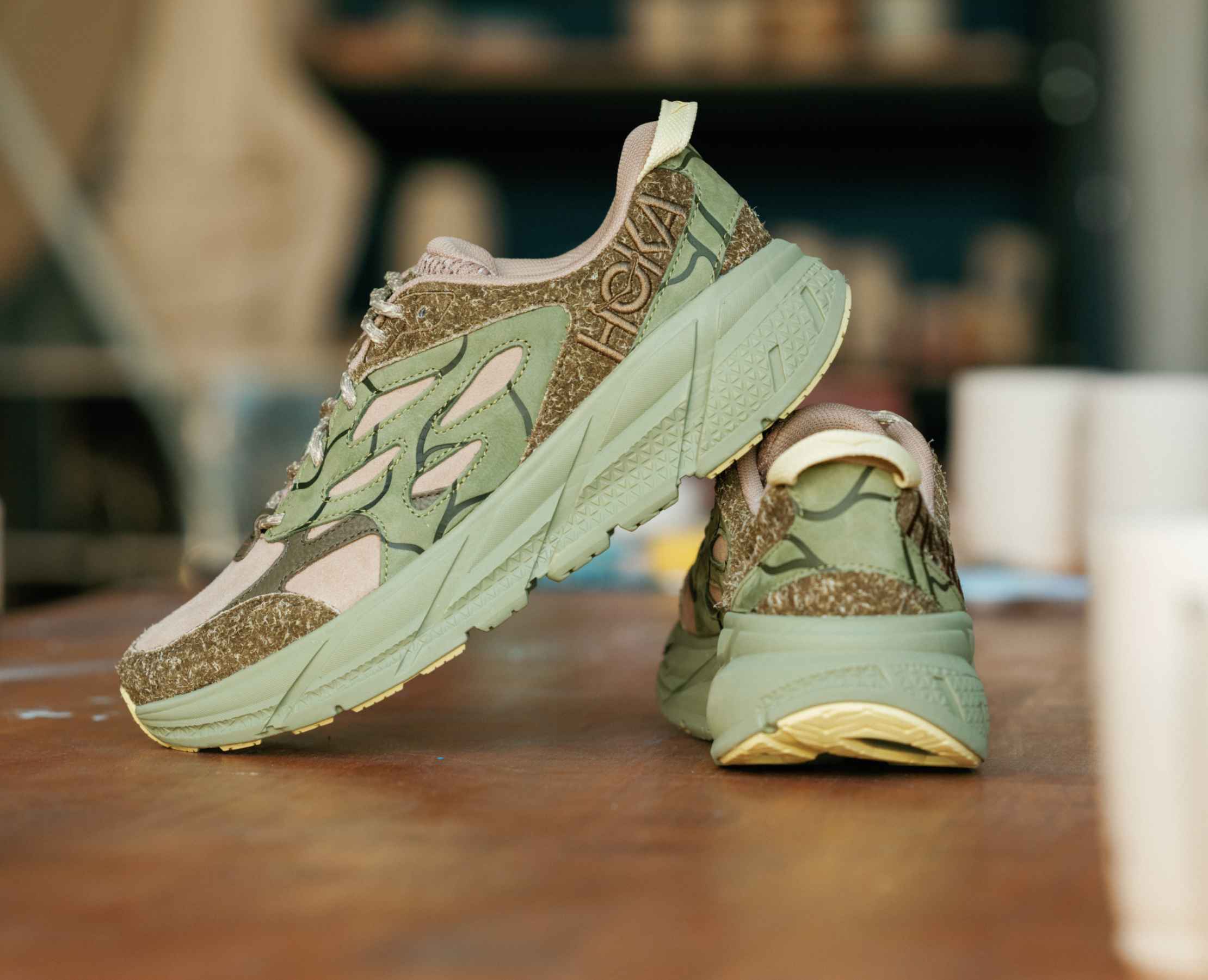 HOKA ONE ONE® Elite Terrain System Clifton L Suede for