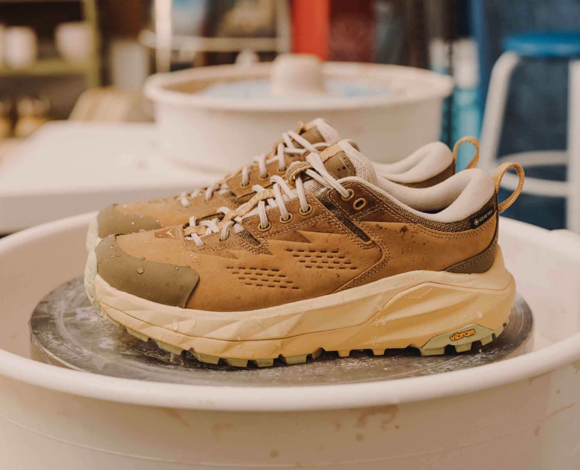 HOKA ONE ONE® Elite Terrain System Kaha Low GTX for | HOKA
