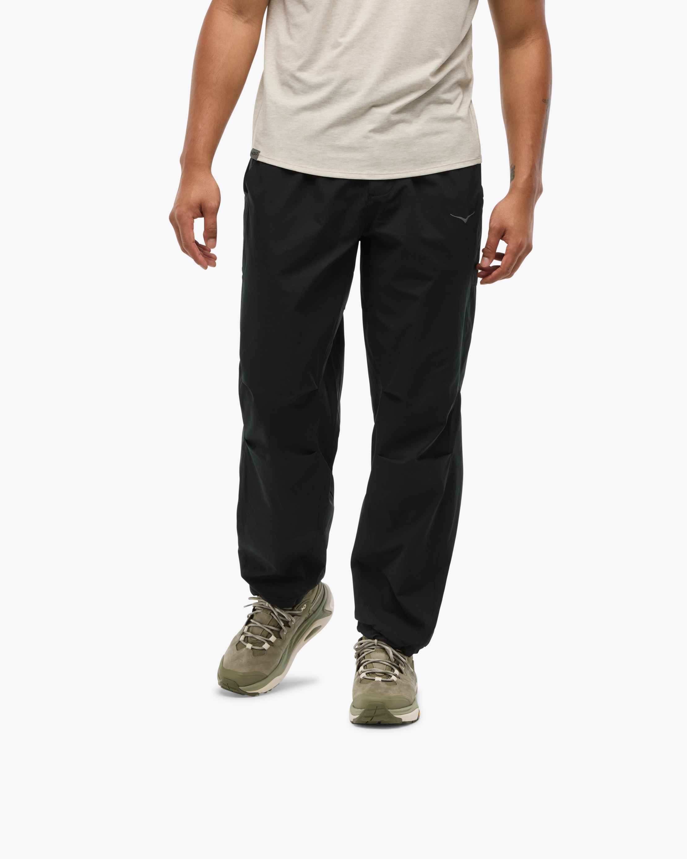 【SCENERITY】Hoka Cargo Pants HOKA ONE ONE® Transport Pant for Women | HOKA ONE ONE®