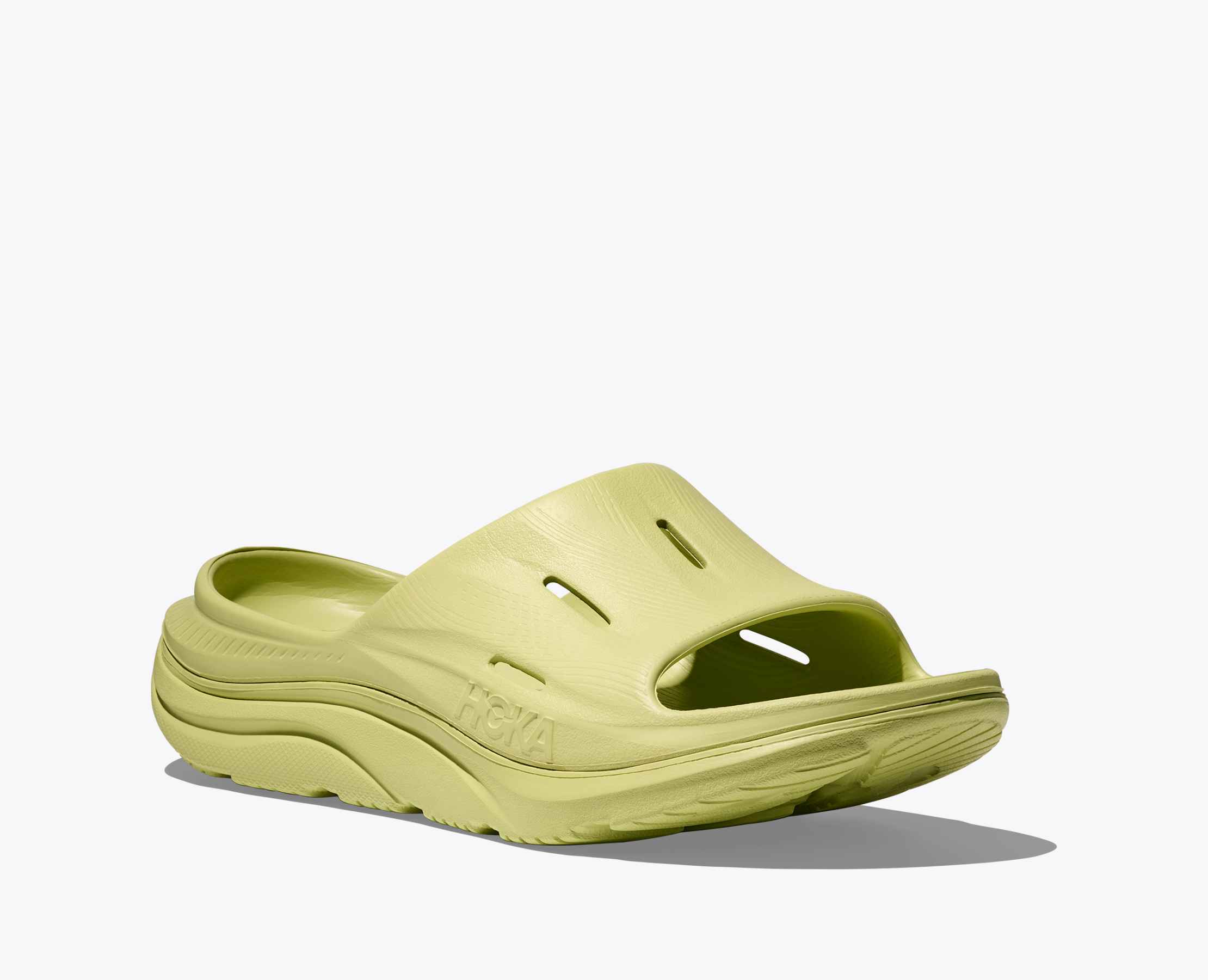 ホカ（HOKA） リカバリーサンダルORA RECOVERY SLIDE Ora Recovery Slide Sandal 3 | HOKA®