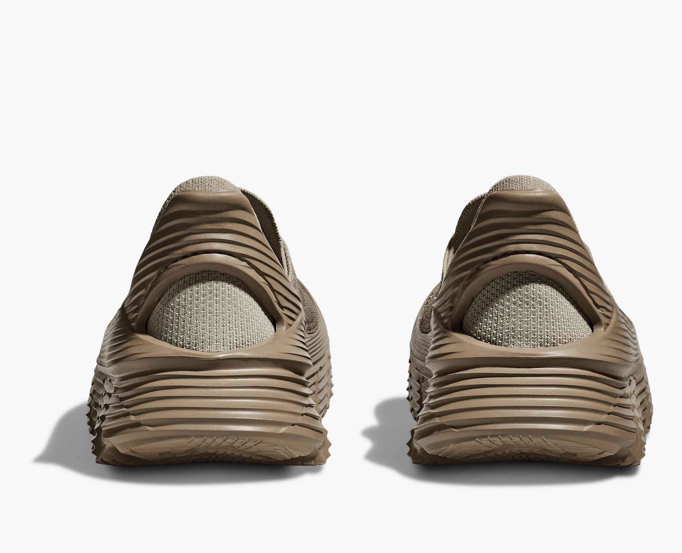 ホカ　hoka リストア 27 HOKA ホカ リストアTC ユニセックス｜SUNDAY MOUNTAIN｜サンデー