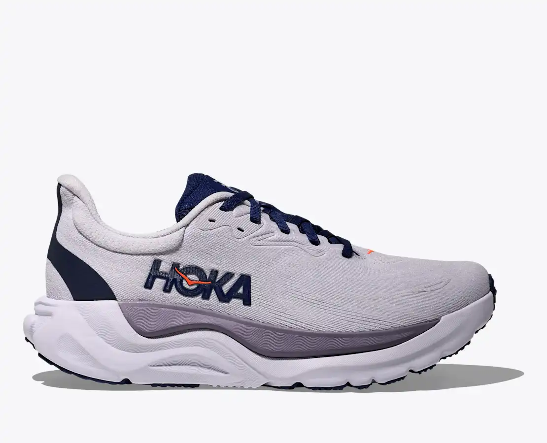 HOKA Arahi 8