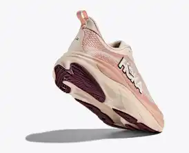 Women's Skyflow Running Shoe | HOKA®