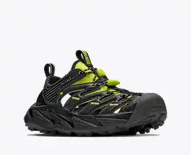 HOKA® Hopara for | HOKA®