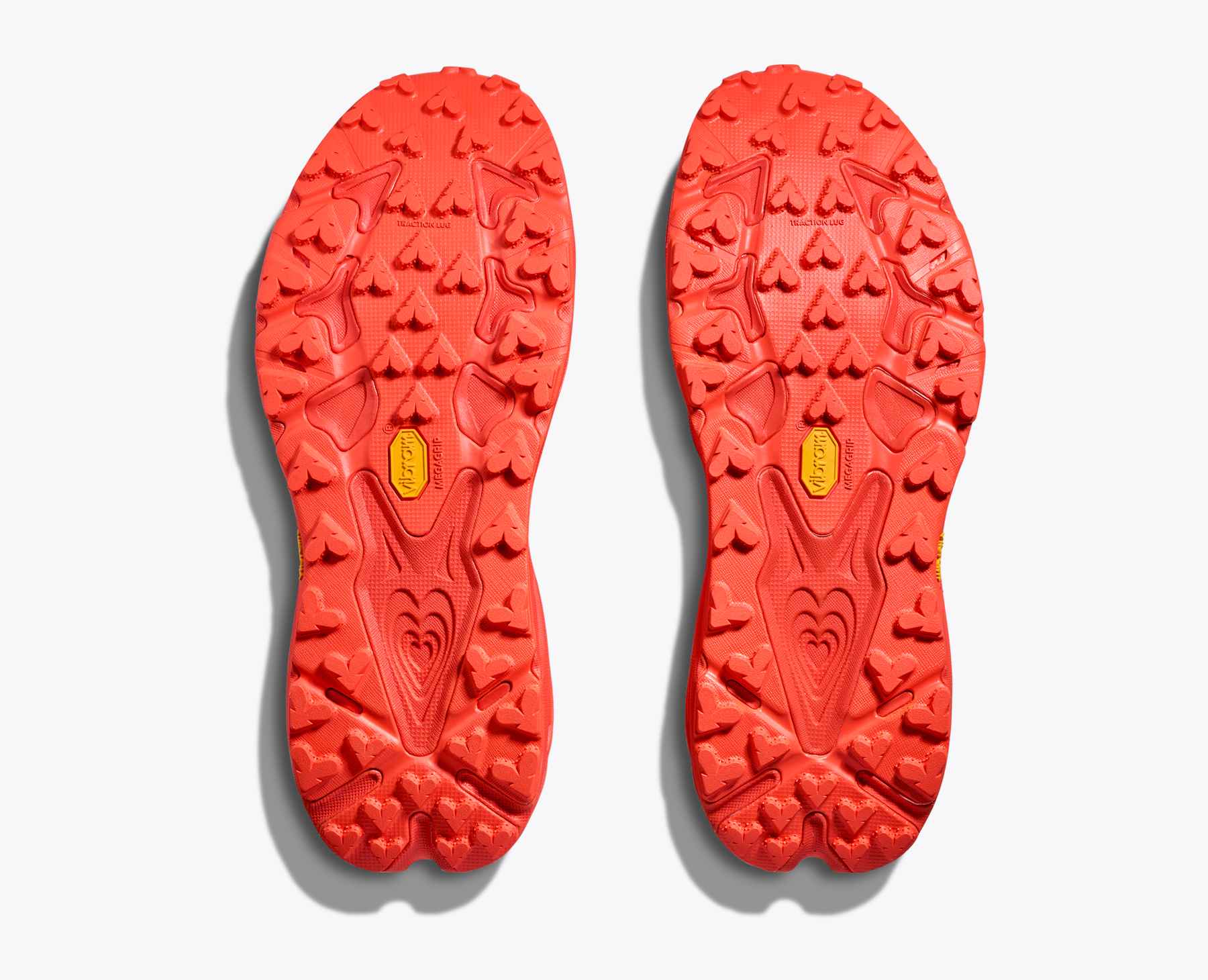 Góc outsole và profile HOKA Speedgoat 7 Bell Pepper