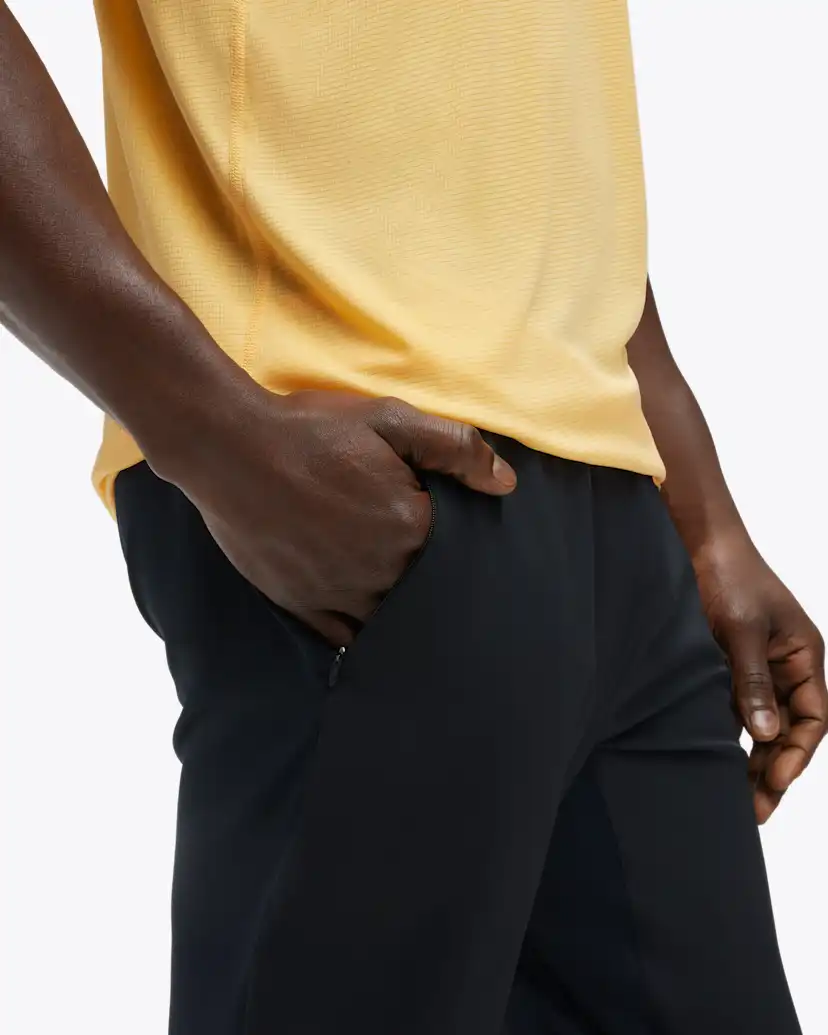 Мужские брюки Hoka Novafly Run Pant, цвет: Чёрный — фото 4