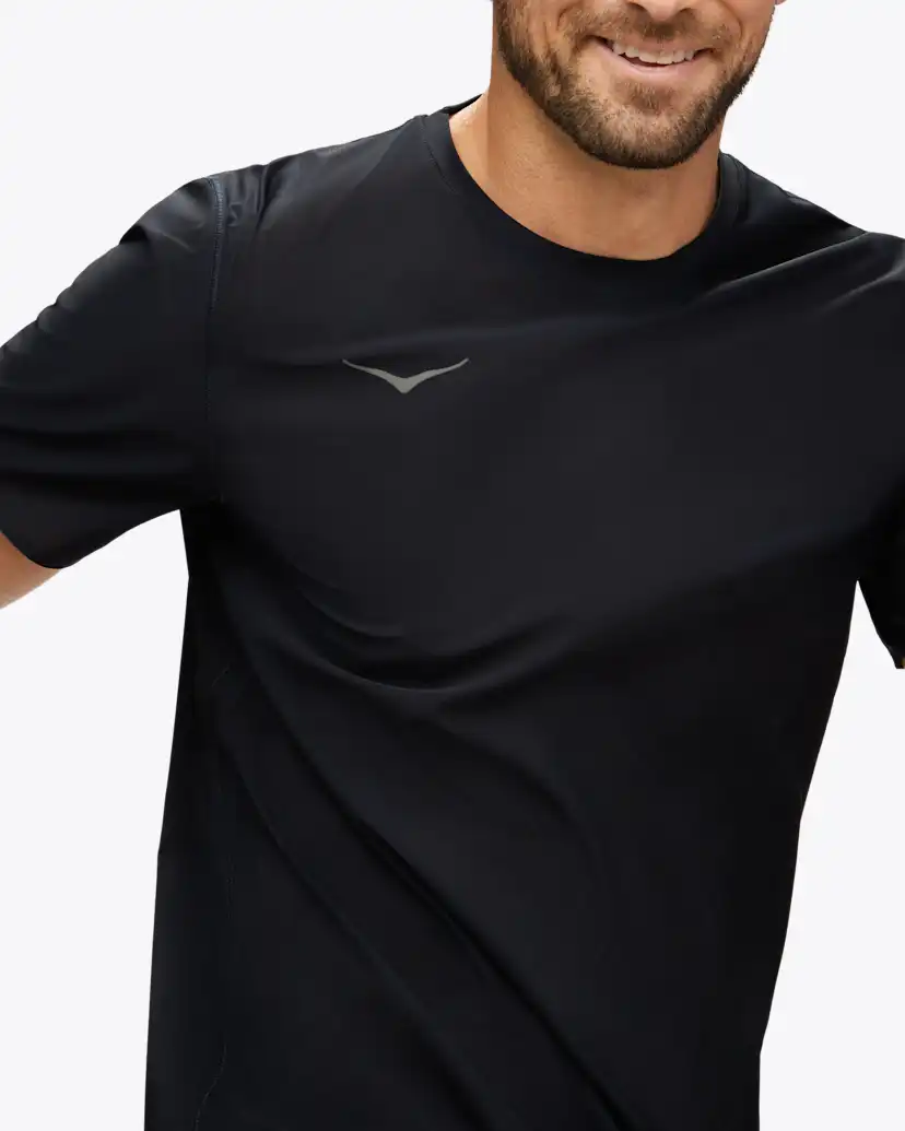 Мужские топы Hoka Airolite Run Short Sleeve — фото 4