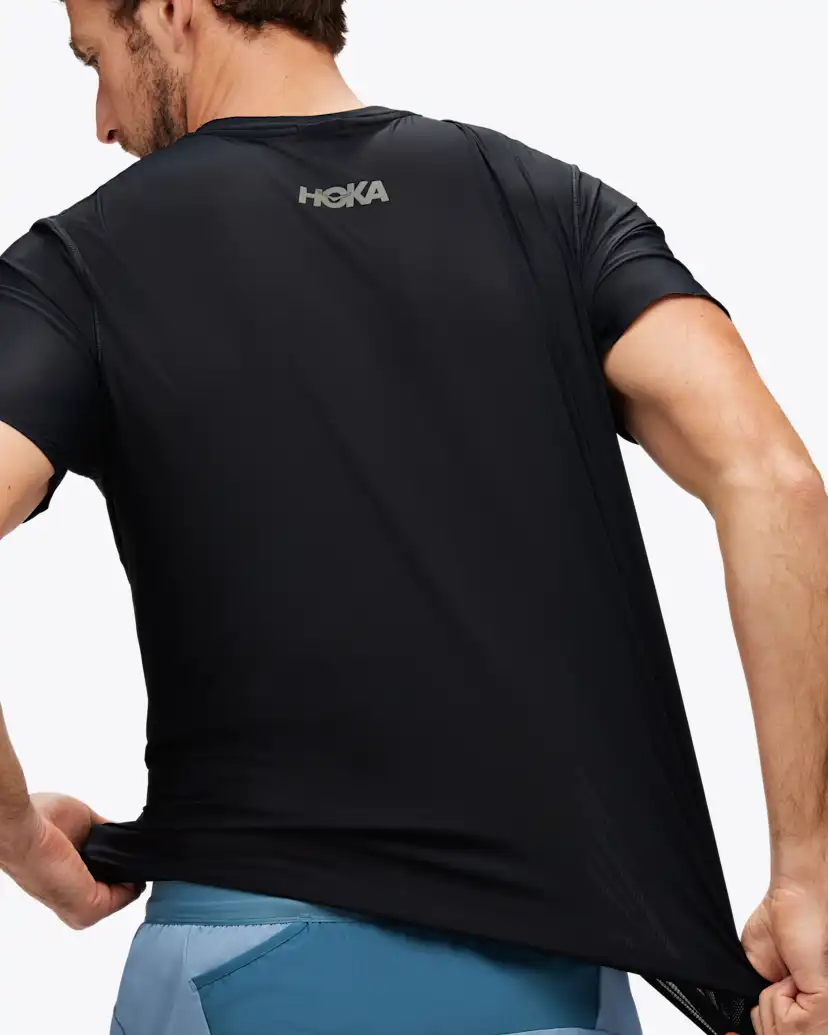 Мужские топы Hoka Airolite Run Short Sleeve — фото 5